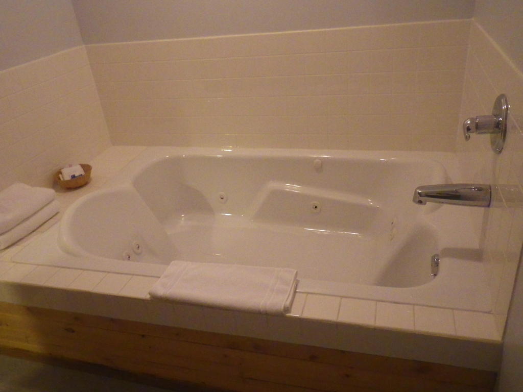 Alcan Motor Inn Haines Junction Rom bilde